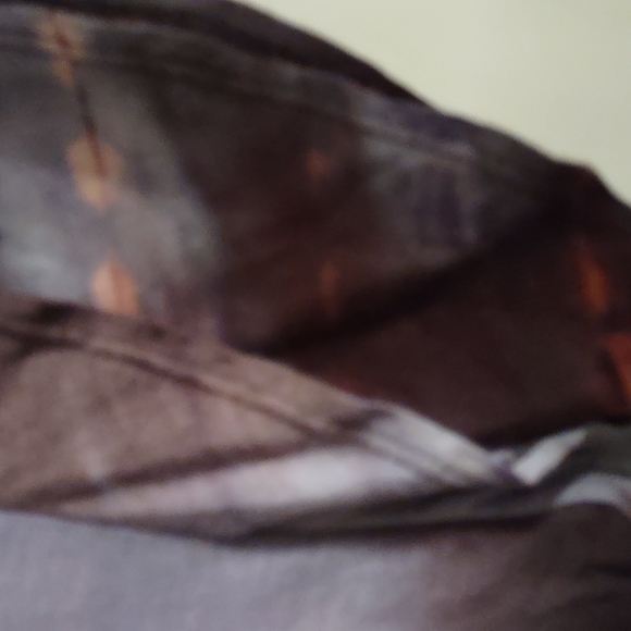 Women's boutique top with ruffle sleeves - Picture 3 of 3